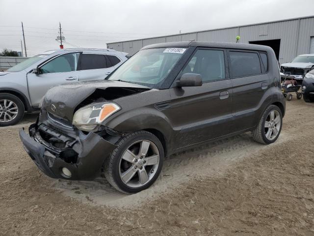 KIA SOUL + 2010 kndjt2a23a7167002