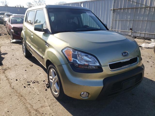 KIA SOUL + 2010 kndjt2a23a7174774