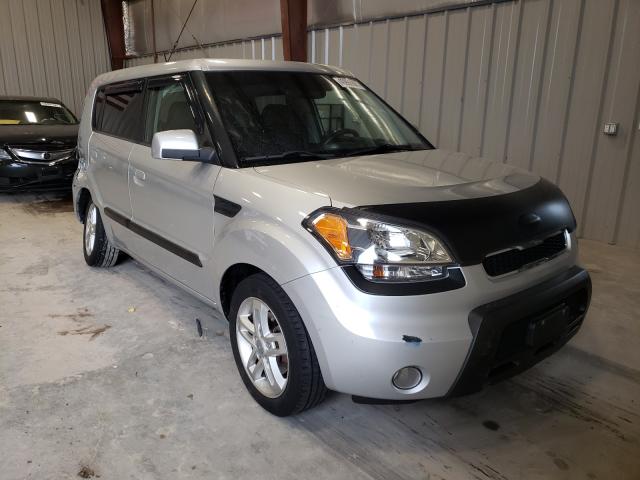 KIA SOUL + 2010 kndjt2a23a7703947