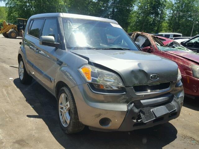 KIA SOUL + 2011 kndjt2a23b7248096