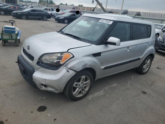 KIA SOUL + 2011 kndjt2a23b7345539