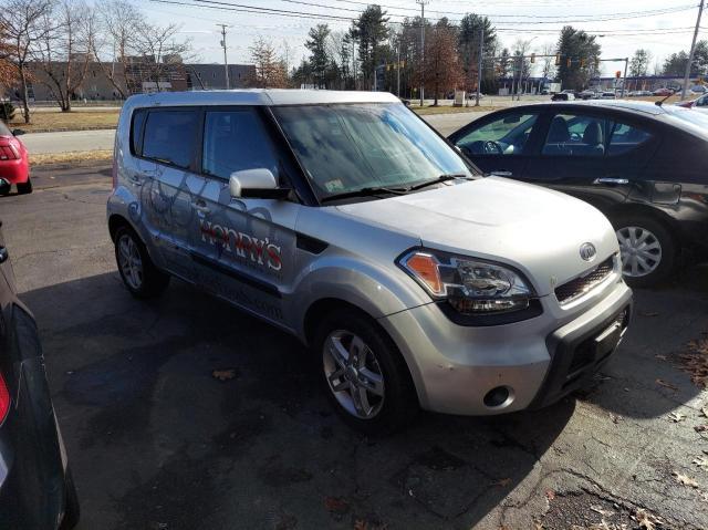 KIA SOUL + 2011 kndjt2a23b7708437