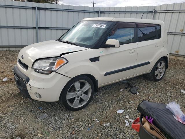 KIA SOUL + 2010 kndjt2a24a7038878