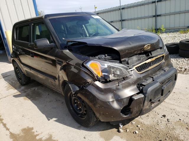 KIA SOUL + 2010 kndjt2a24a7045491