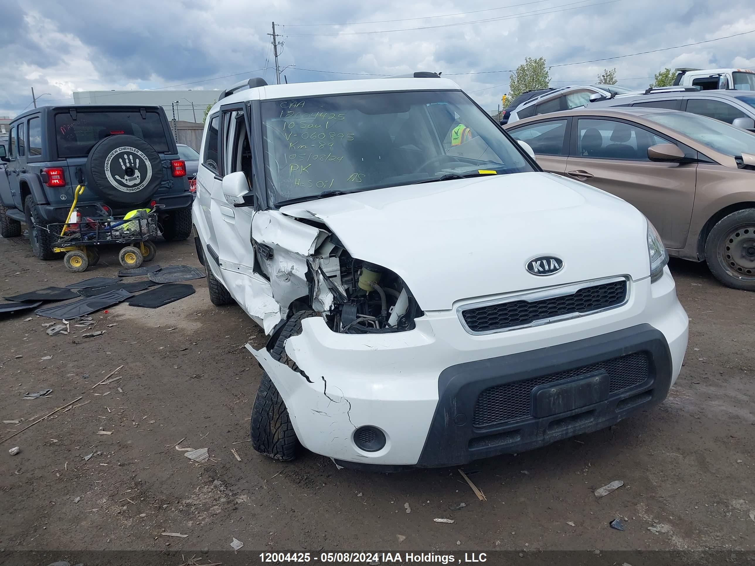 KIA SOUL 2010 kndjt2a24a7060895