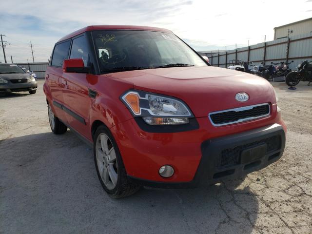 KIA SOUL + 2010 kndjt2a24a7101820