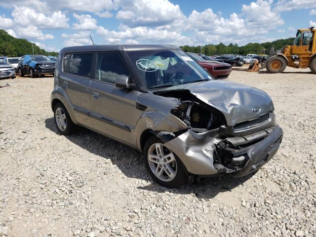 KIA SOUL + 2010 kndjt2a24a7158325