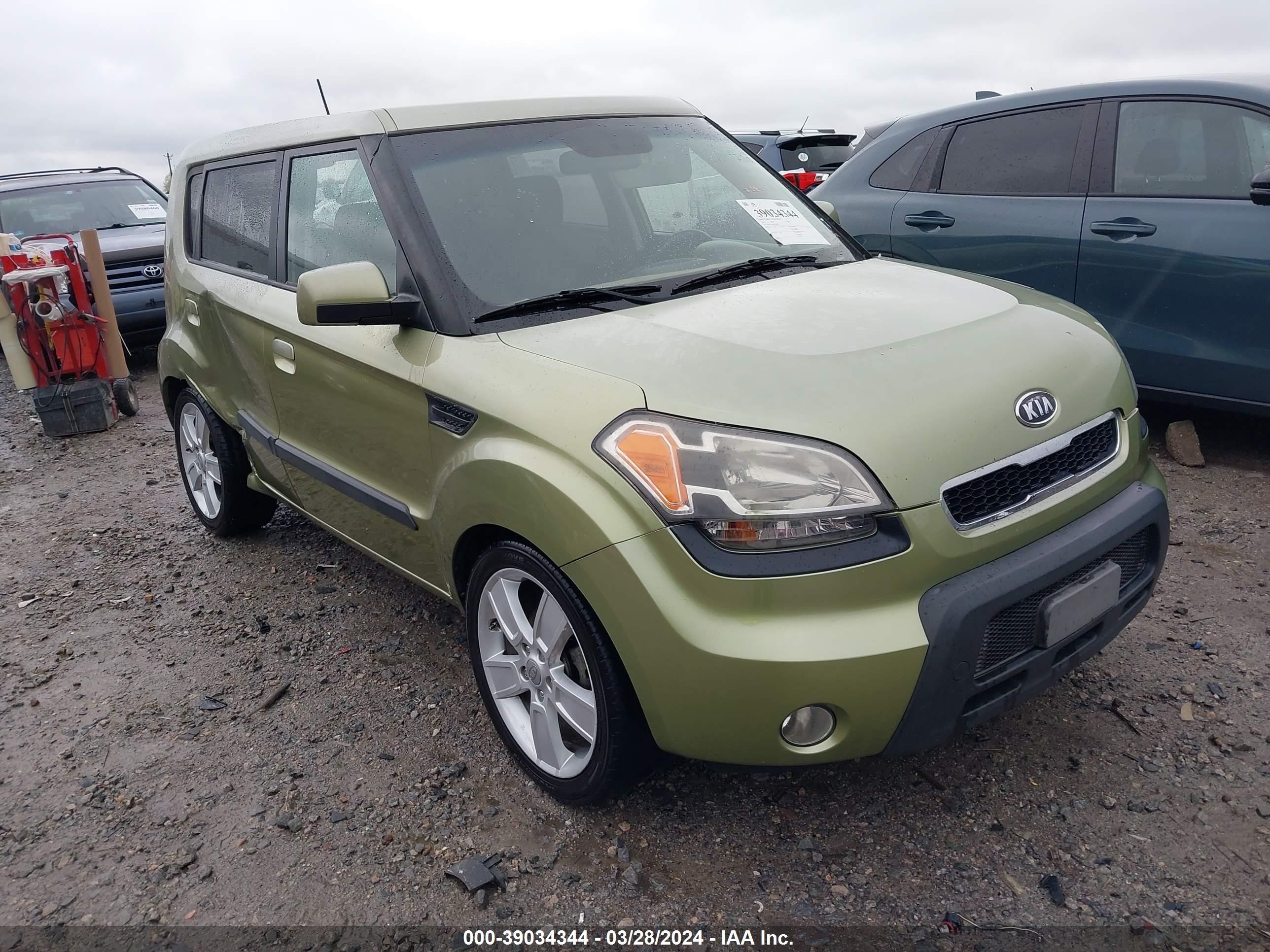 KIA SOUL 2010 kndjt2a24a7166456