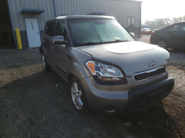 KIA SOUL + 2011 kndjt2a24b7233137