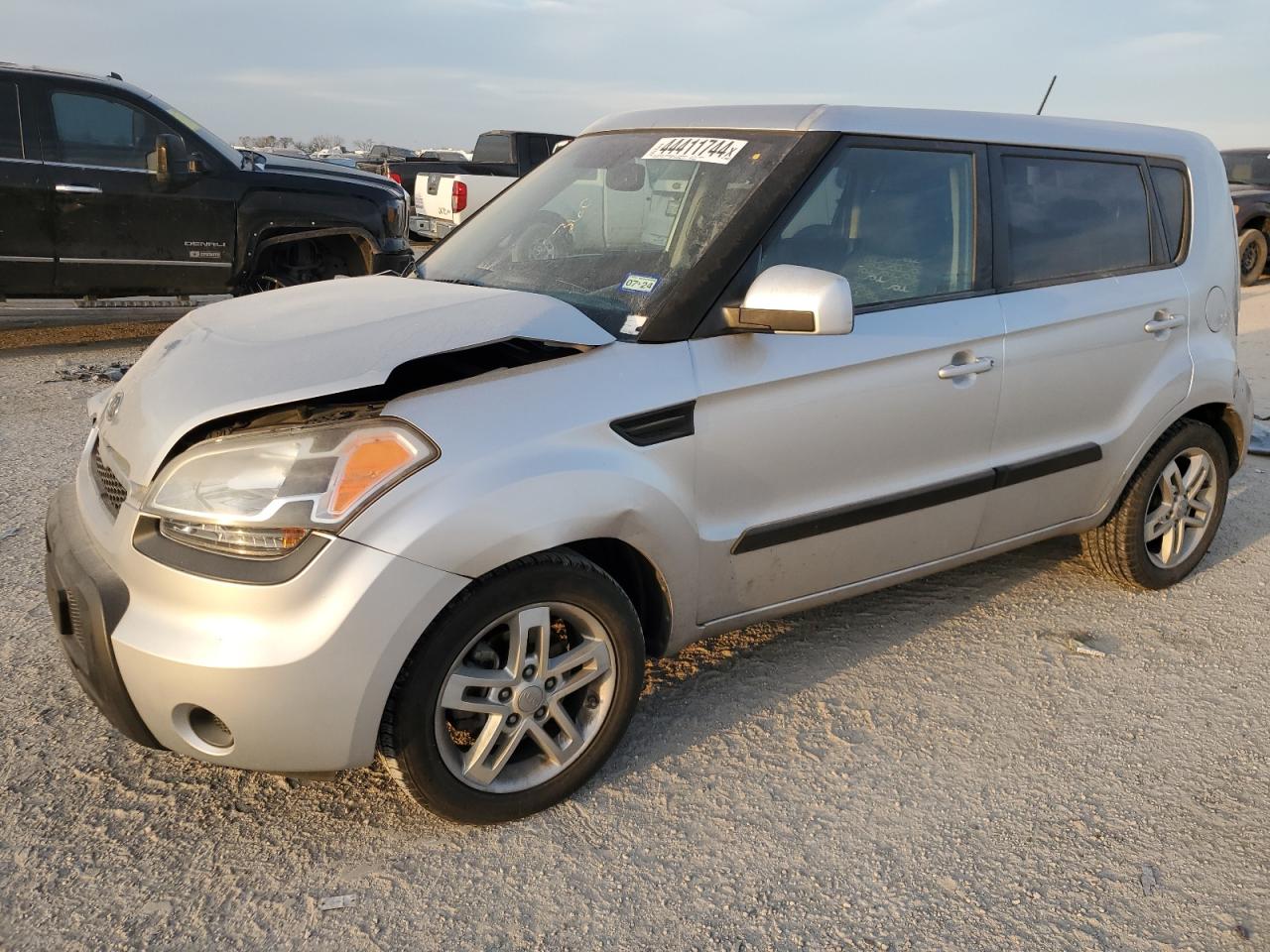 KIA SOUL 2011 kndjt2a24b7306300