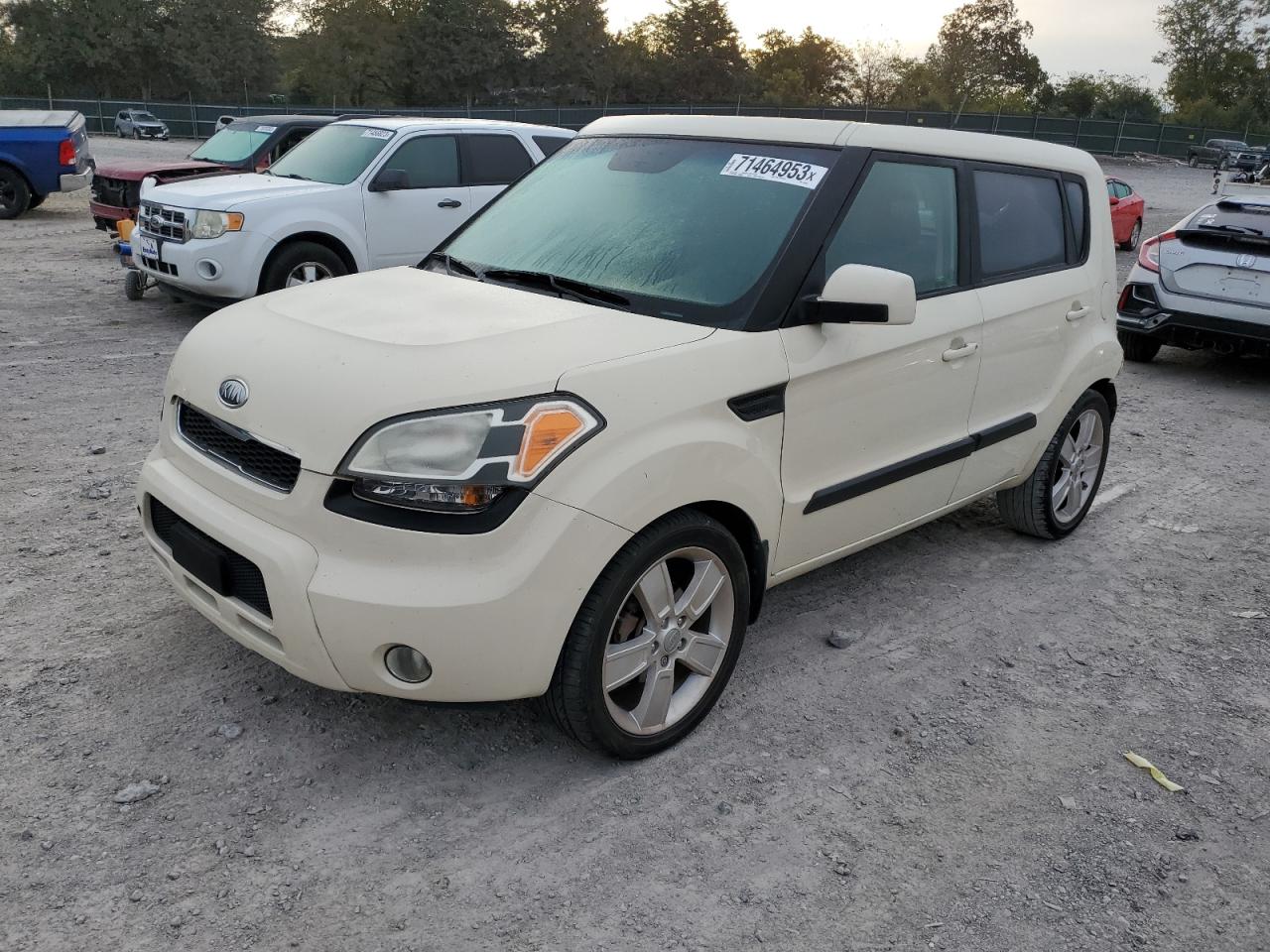 KIA SOUL 2011 kndjt2a24b7322450