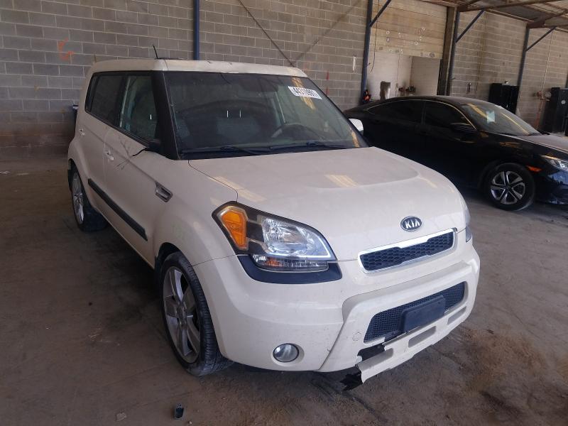 KIA SOUL + 2011 kndjt2a24b7729815