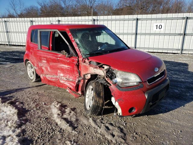 KIA SOUL + 2010 kndjt2a25a7101826