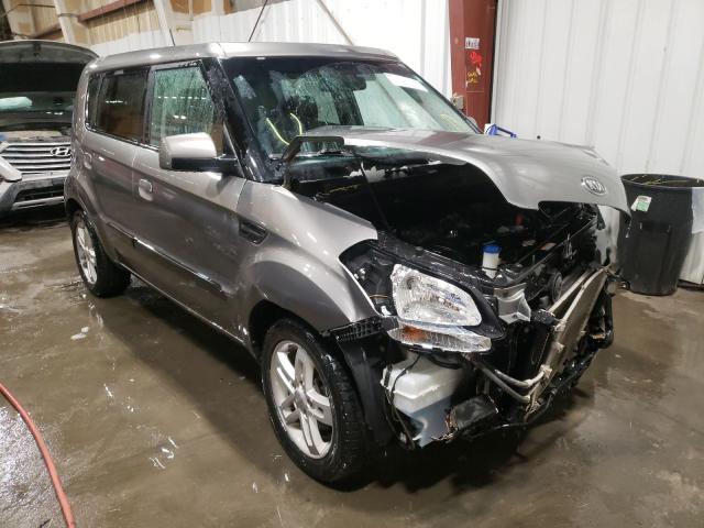 KIA SOUL + 2010 kndjt2a25a7163937