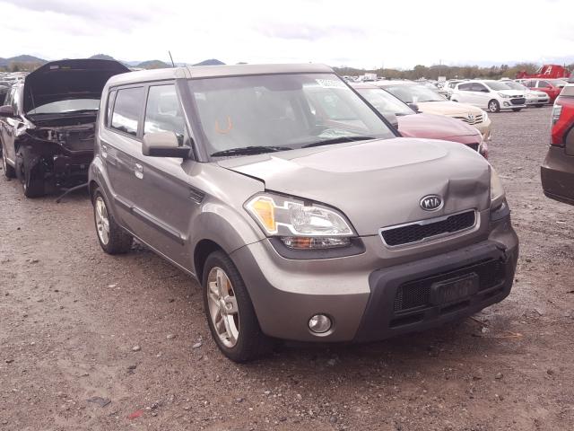 KIA SOUL + 2010 kndjt2a25a7180656