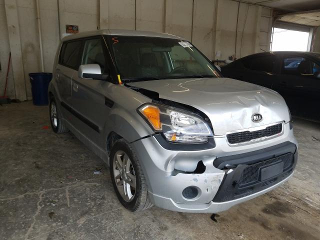 KIA SOUL + 2010 kndjt2a25a7702007