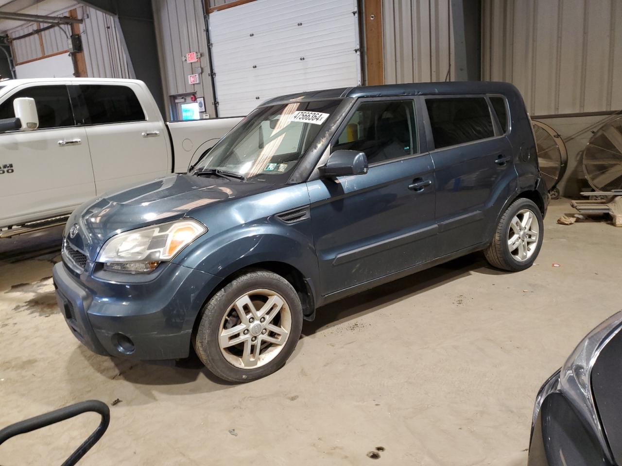 KIA SOUL 2011 kndjt2a25b7315412