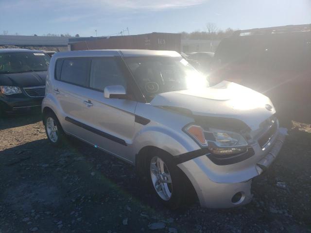 KIA SOUL + 2011 kndjt2a25b7343730