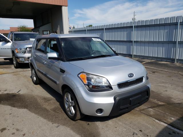 KIA SOUL + 2011 kndjt2a25b7704826