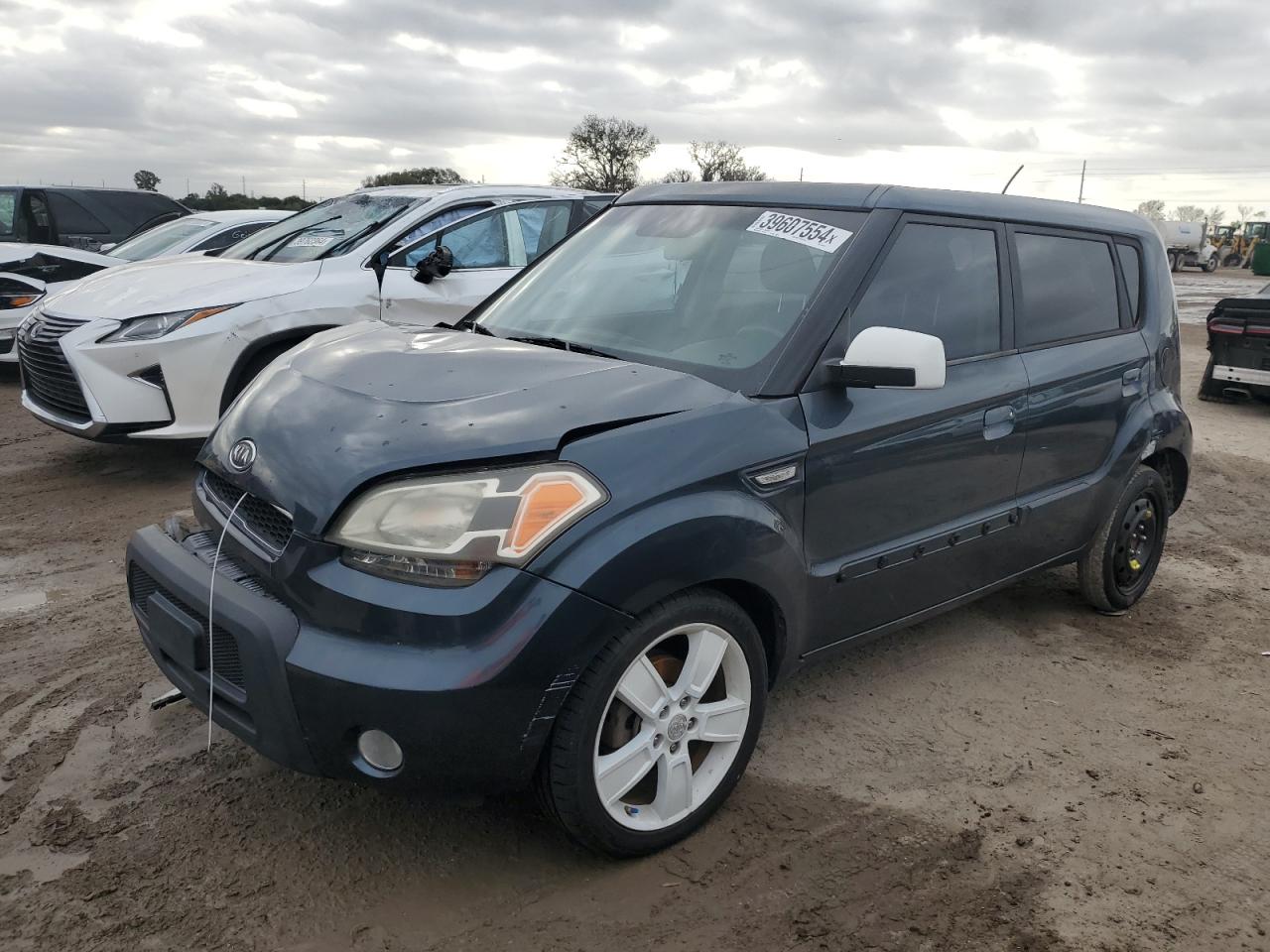 KIA SOUL 2010 kndjt2a26a7069811