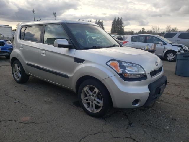 KIA SOUL + 2010 kndjt2a26a7140750