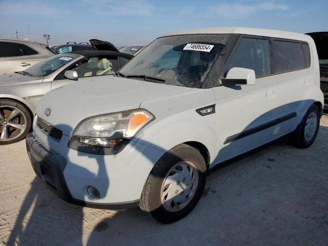 KIA SOUL + 2010 kndjt2a26a7174638