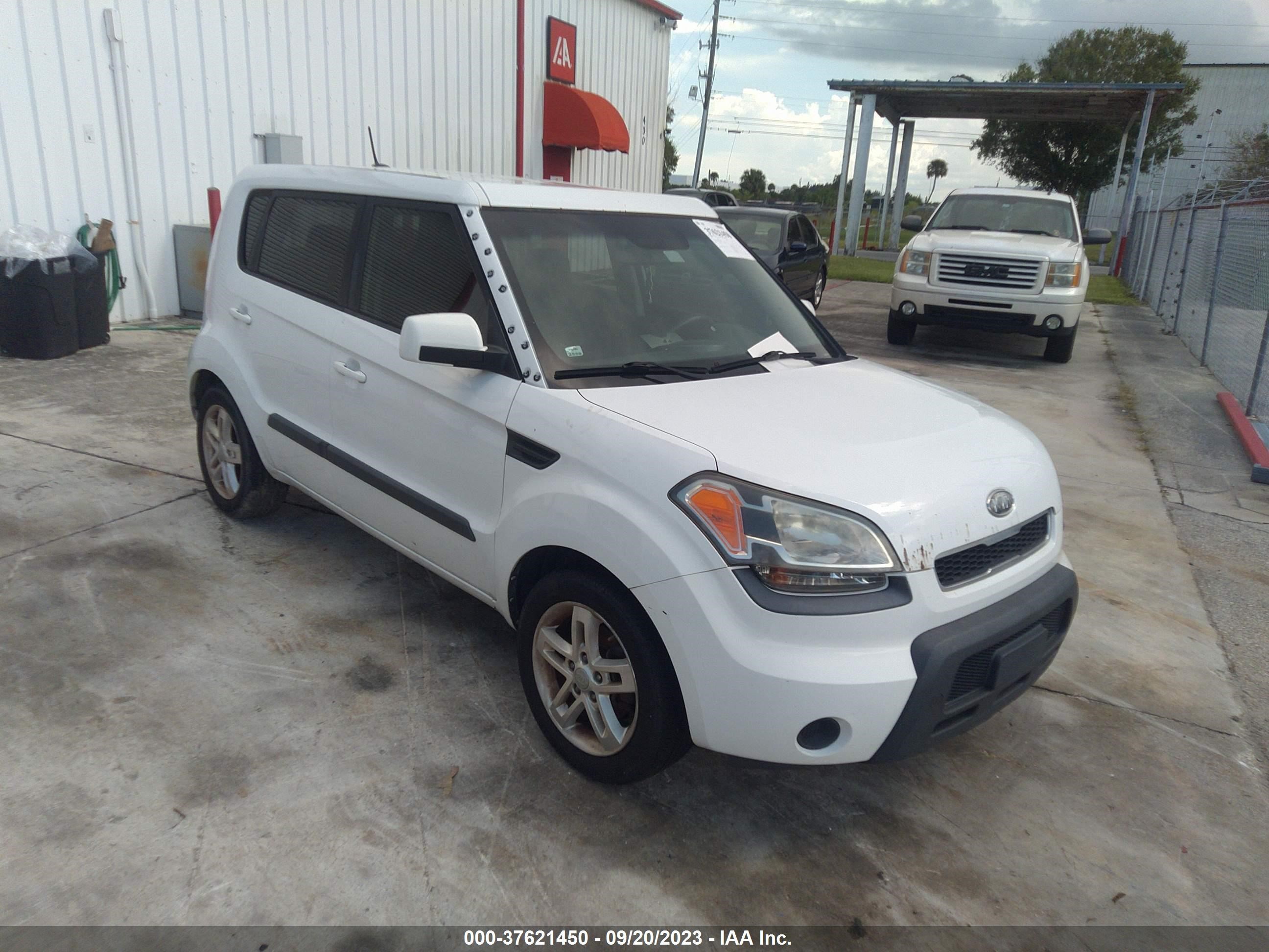 KIA SOUL 2011 kndjt2a26b7335894