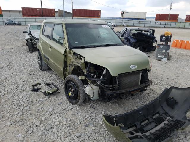 KIA SOUL + 2010 kndjt2a27a7033027