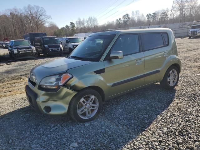 KIA SOUL + 2010 kndjt2a27a7079425