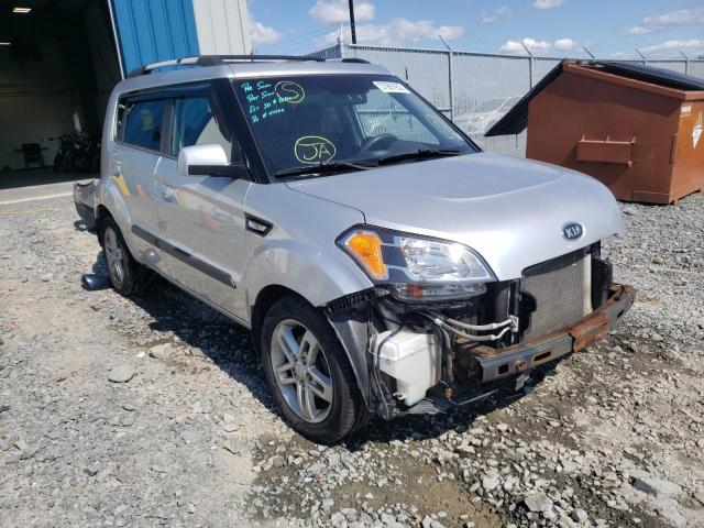 KIA SOUL + 2010 kndjt2a27a7082647