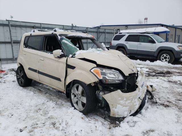 KIA SOUL + 2010 kndjt2a27a7094426