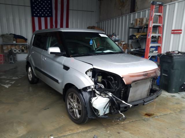 KIA SOUL + 2010 kndjt2a27a7174454