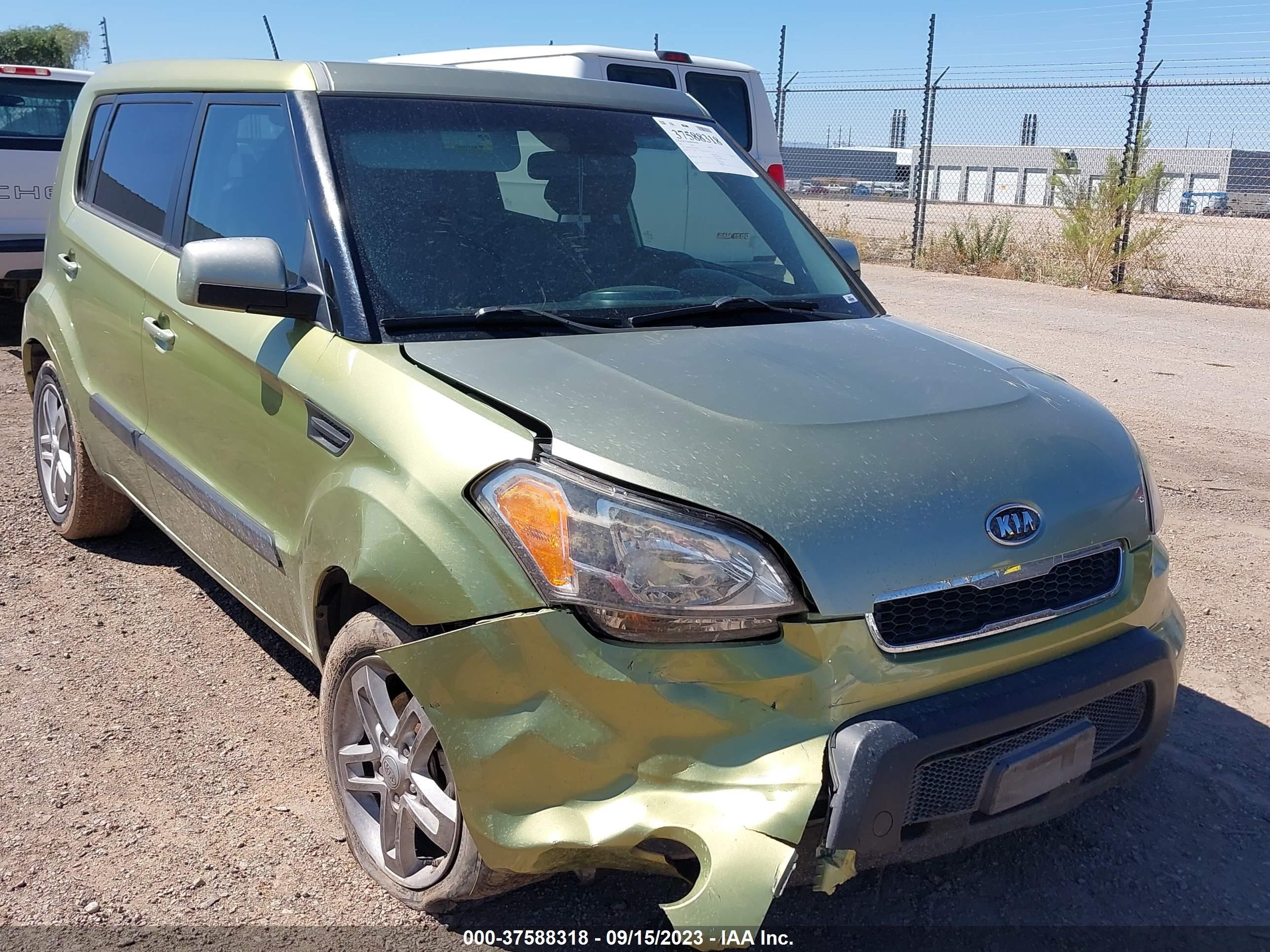 KIA SOUL 2011 kndjt2a27b7223850