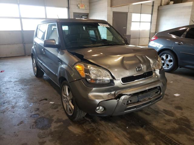 KIA SOUL + 2011 kndjt2a27b7233102