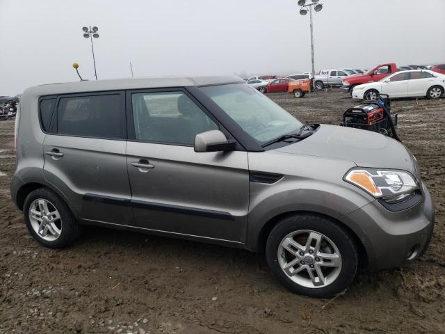 KIA SOUL + 2011 kndjt2a27b7299617