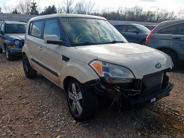 KIA SOUL + 2011 kndjt2a27b7713205