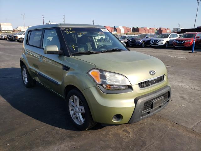 KIA SOUL + 2010 kndjt2a28a7028340