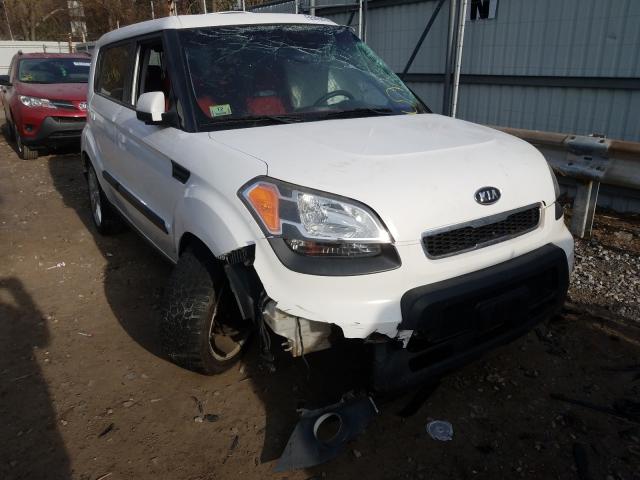 KIA SOUL + 2010 kndjt2a28a7066103