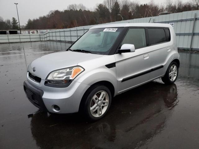 KIA SOUL + 2010 kndjt2a28a7066540