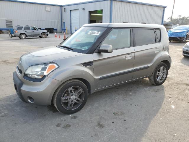 KIA SOUL + 2010 kndjt2a28a7095679