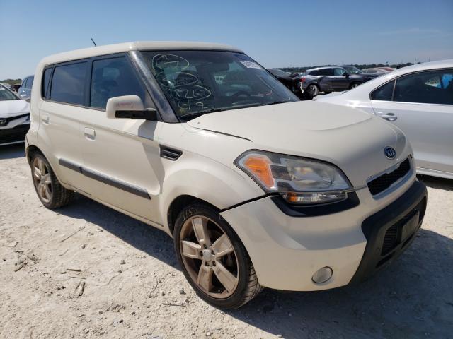 KIA SOUL + 2010 kndjt2a28a7141012