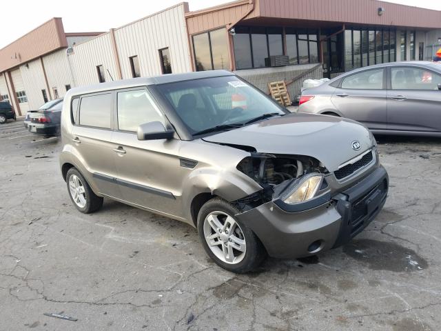 KIA SOUL + 2011 kndjt2a28b7238079