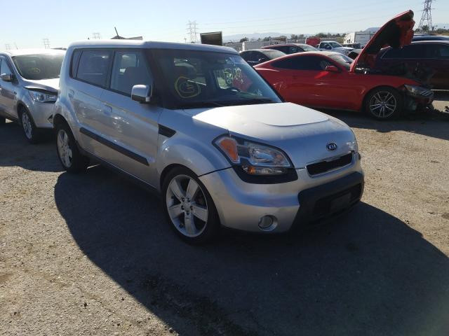 KIA SOUL + 2010 kndjt2a29a7032168