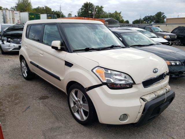 KIA SOUL + 2010 kndjt2a29a7033790