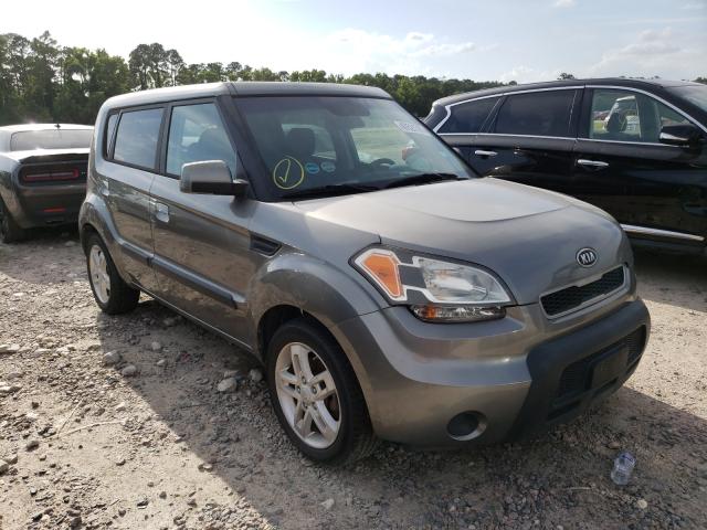 KIA SOUL + 2010 kndjt2a29a7037368