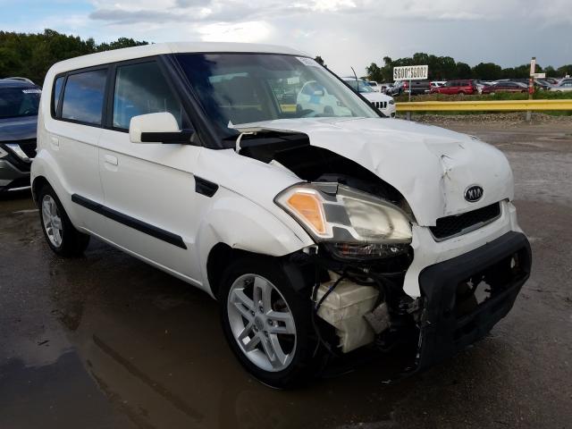 KIA SOUL + 2010 kndjt2a2xa7032857