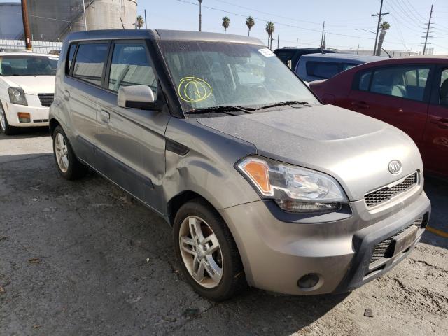 KIA SOUL + 2010 kndjt2a2xa7067947