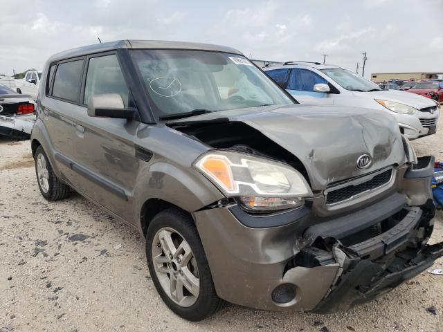 KIA SOUL + 2010 kndjt2a2xa7122445