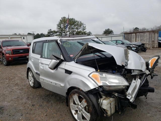 KIA SOUL + 2010 kndjt2a2xa7703363