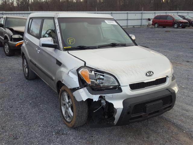 KIA SOUL + 2011 kndjt2a2xb7301134